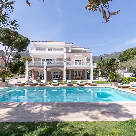 The Manor Villa Palaiontsiflikion