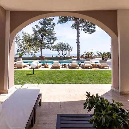 The Manor PalaiónTsiflíkion