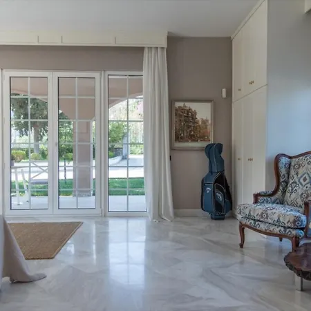 The Manor PalaiónTsiflíkion