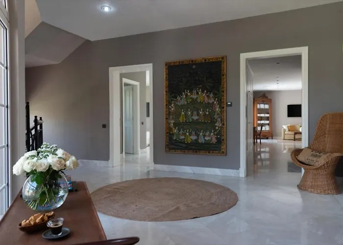 The Manor Villa PalaiónTsiflíkion